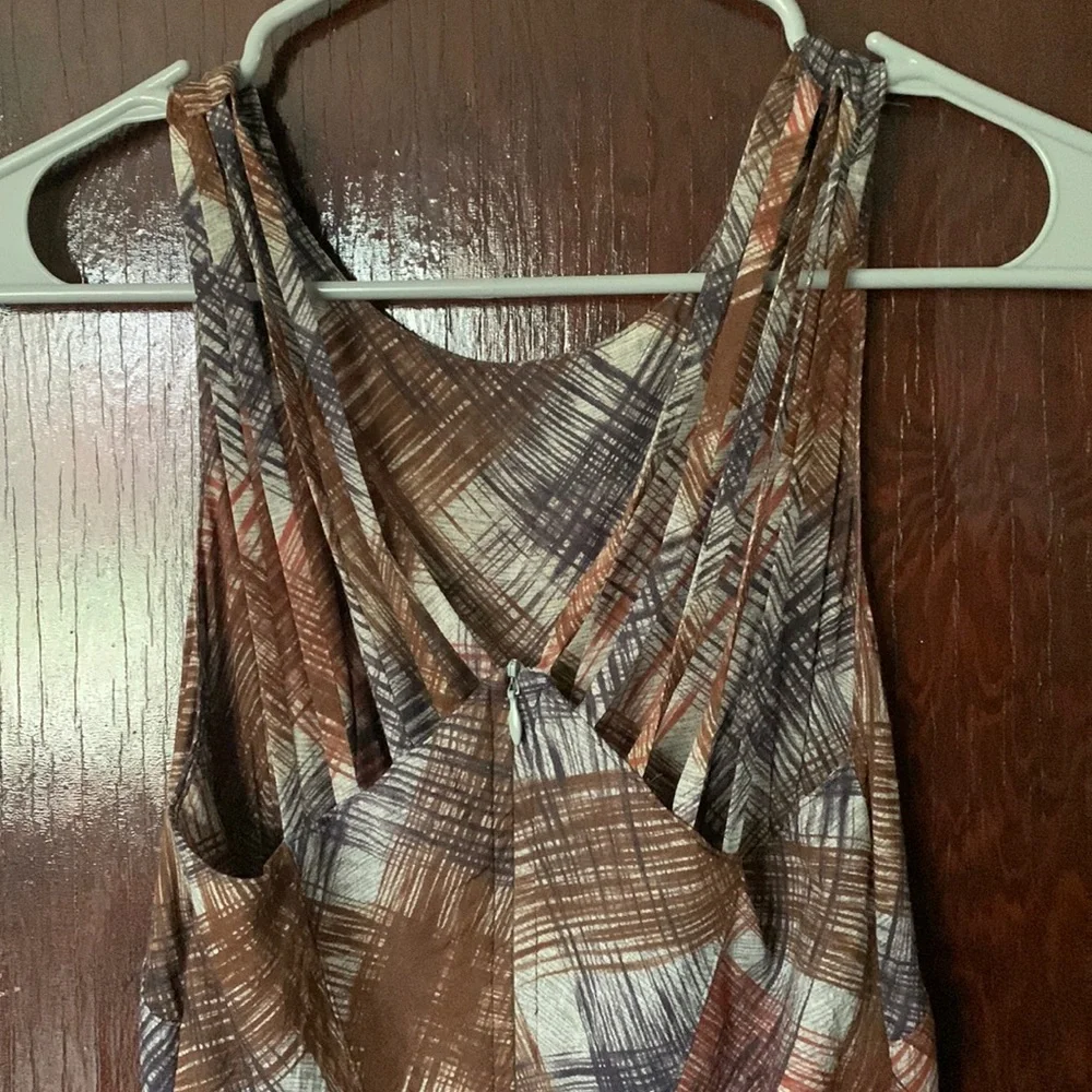 Patterned Dress - Picture 2 of 5